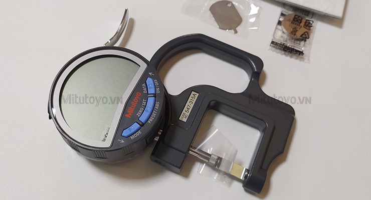 Đồng hồ đo độ dày điện tử Mitutoyo 547-315A (0-10mm)